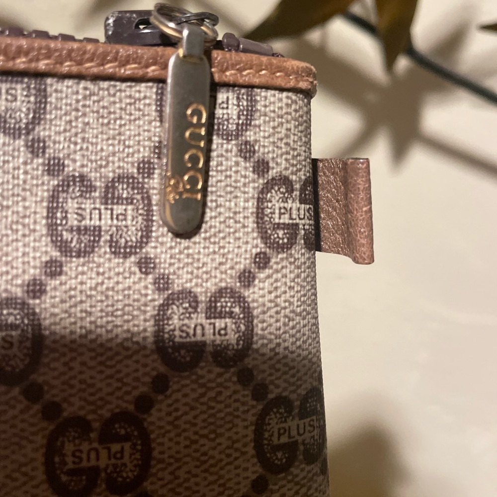 Gucci Plus Vintage Clutch - Picture 4 of 5